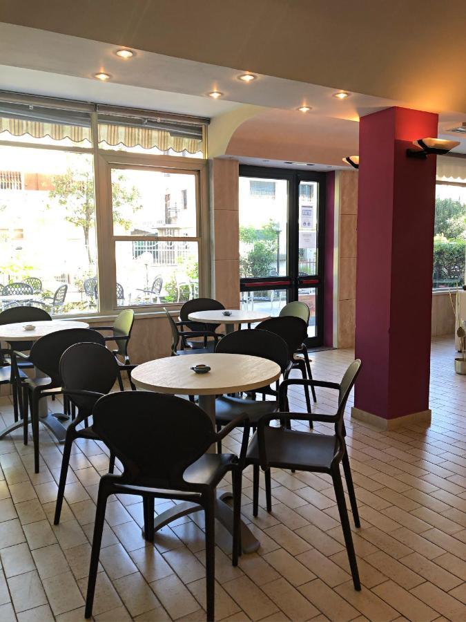Hotel Del Falco Cervia Eksteriør bilde