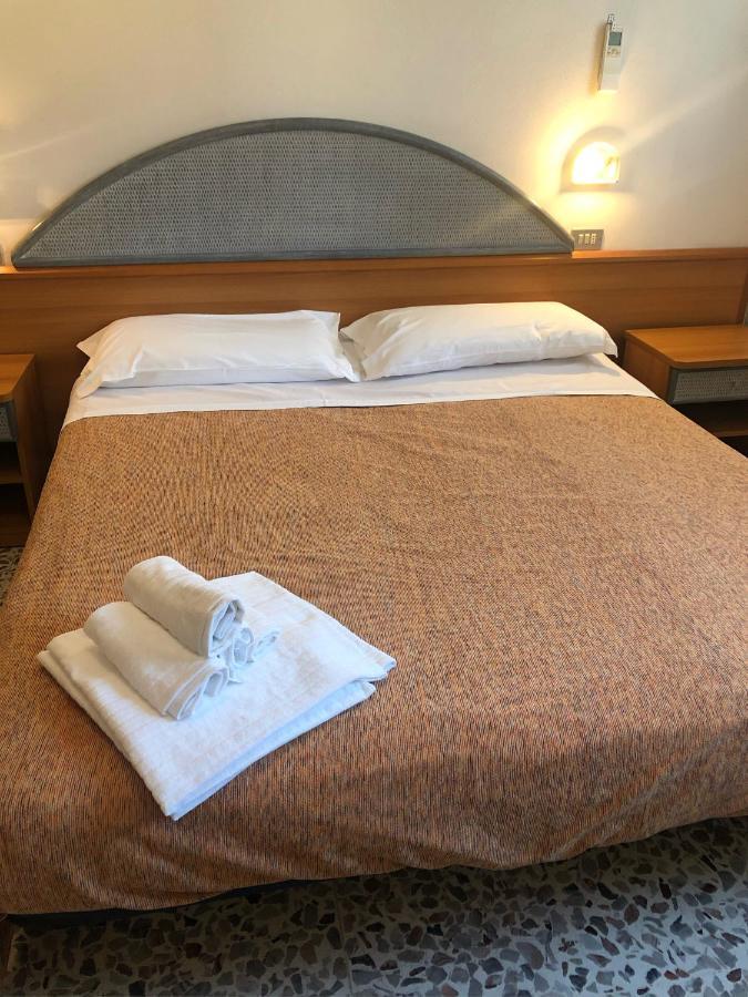 Hotel Del Falco Cervia Eksteriør bilde