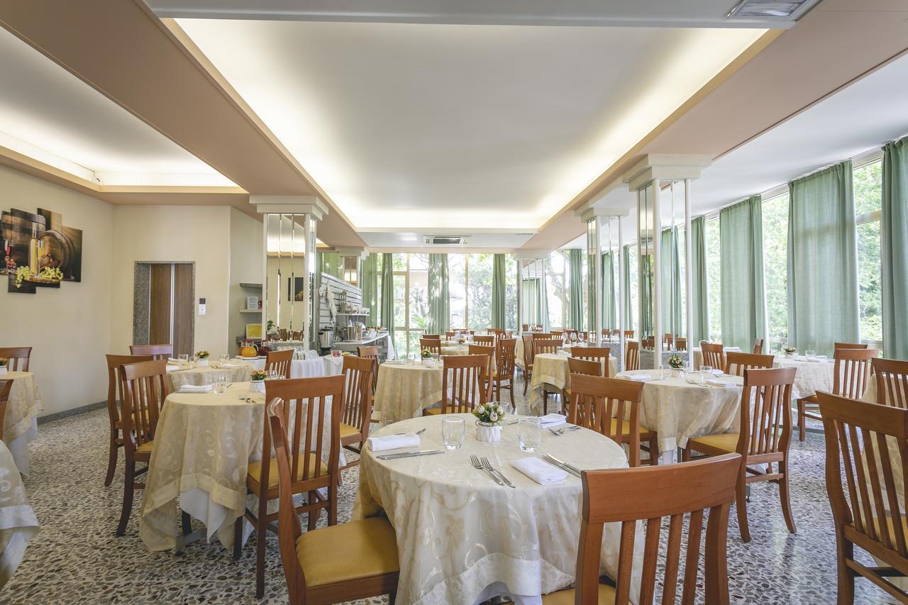 Hotel Del Falco Cervia Eksteriør bilde